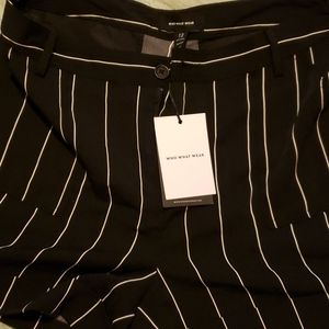 Who What Wear Black and White Shorts